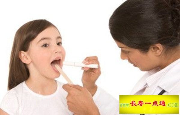 这6种口腔溃疡是“大病”，拖着不治可能变成癌